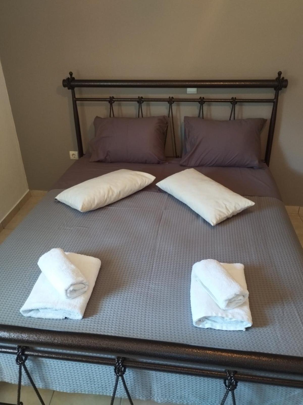 Ferienwohnung Nova Ledeza Nl Igoumenitsa Exterior foto