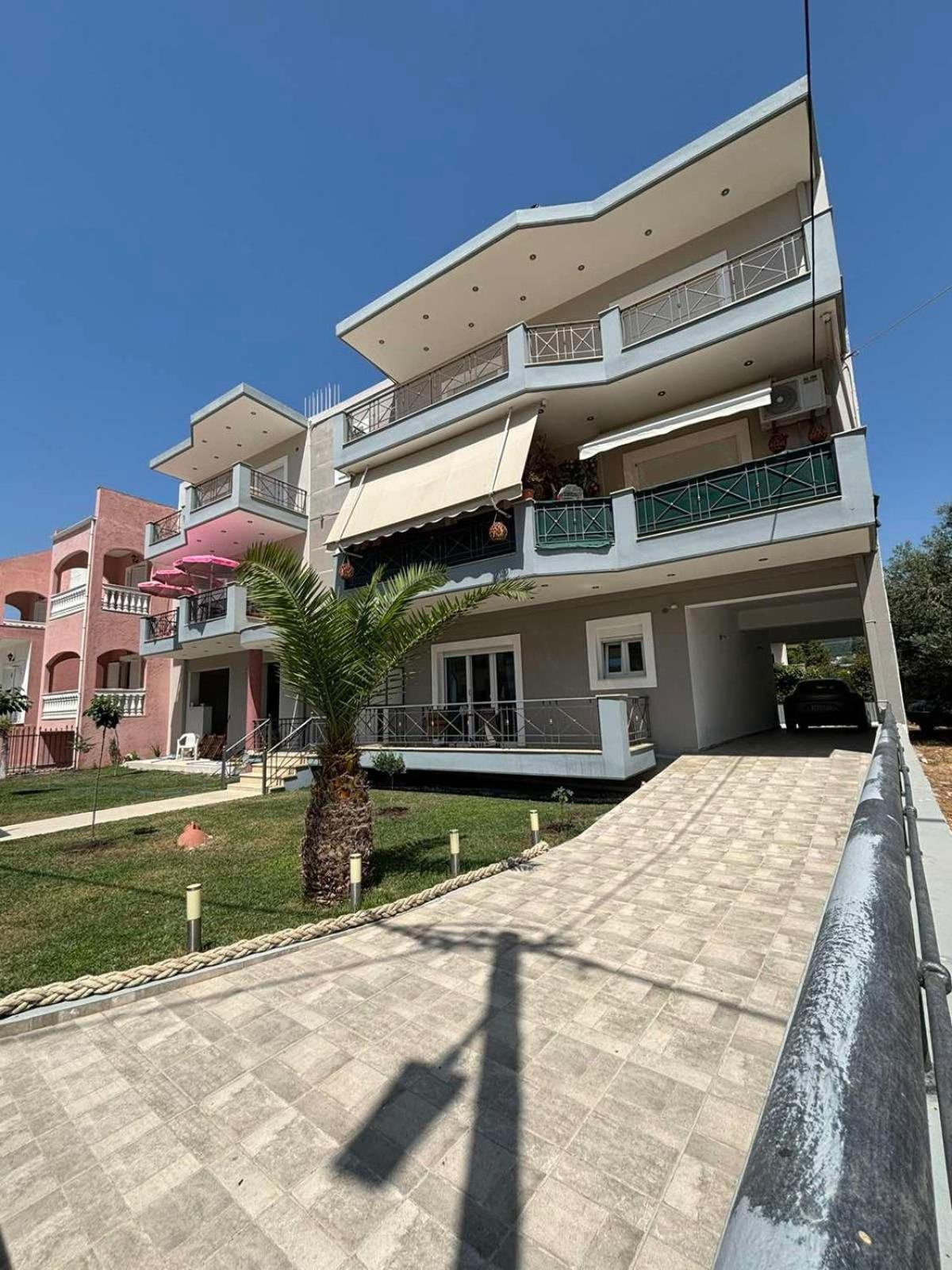 Ferienwohnung Nova Ledeza Nl Igoumenitsa Exterior foto